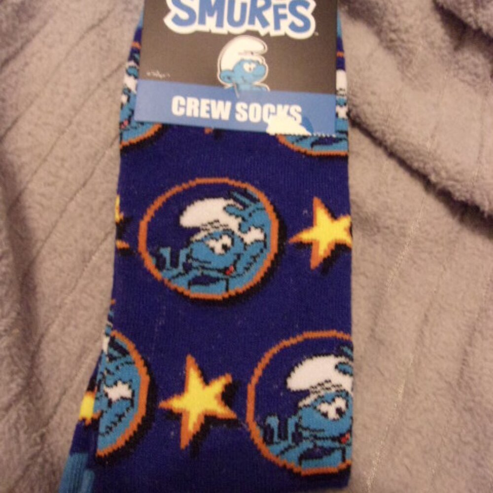 The Smurfs Smurf Crew Socks Adult shoe size 6 to 13 New